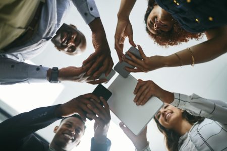 Pourquoi les collaborations B2B issues d'un réseau structuré sont-elles plus solides que celles trouvées en ligne