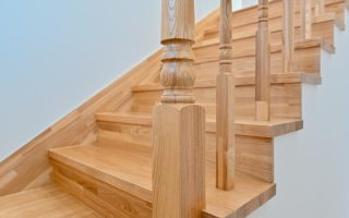 guide détaillé et conseils ingénieux pour une Rénovation d’un escalier en bois